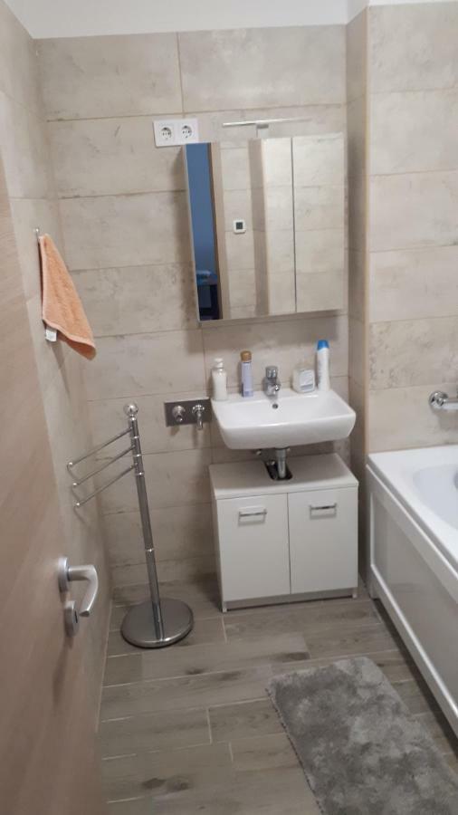 בלטונללה Lido Riviera Apartman מראה חיצוני תמונה