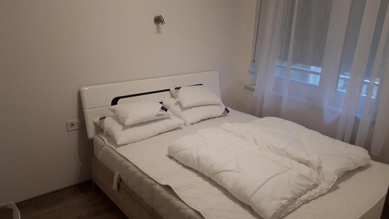 בלטונללה Lido Riviera Apartman מראה חיצוני תמונה
